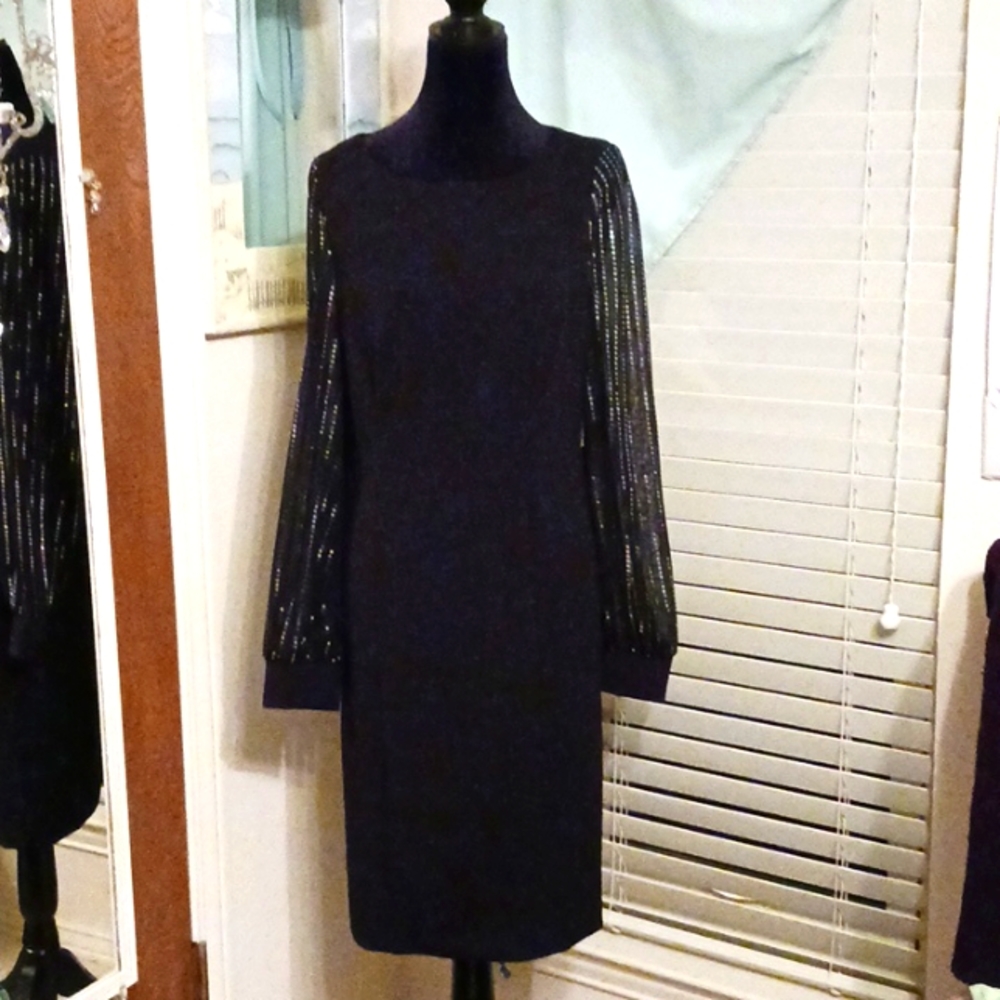 Jessica Howard 10 LBD NWT, sheer sequined sleeves, bust 36" Length 39"